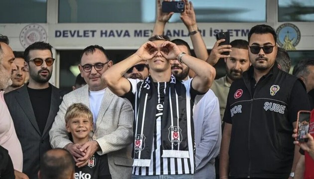 Trossard Beşiktaş tarihine geçti